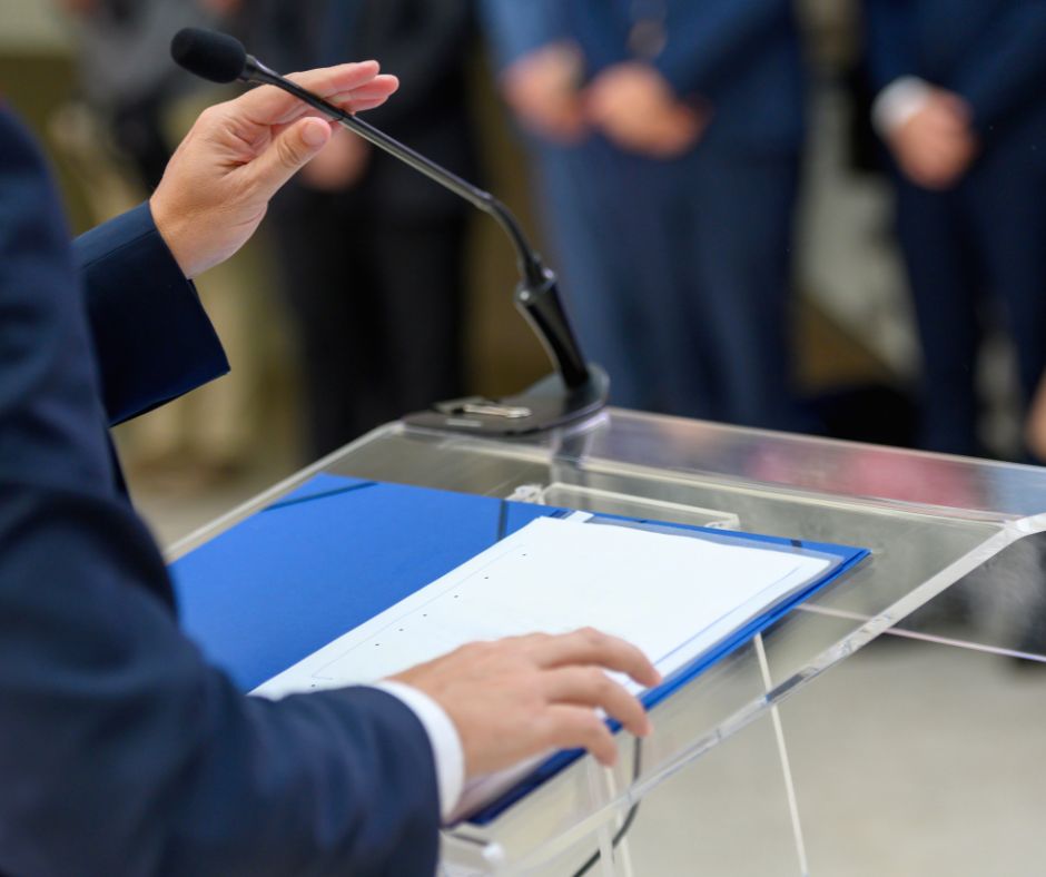 Biancani chiede un mese in più per gli ospiti dell’Elvezia